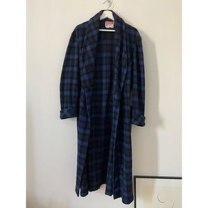SOLD 🚫 Vintage Plaid Coat with tie-waist